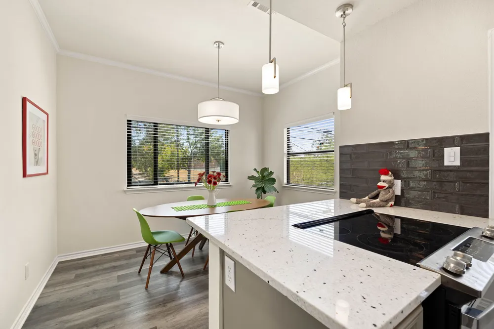 2508 W 12th Street #205 Austin, TX 78703