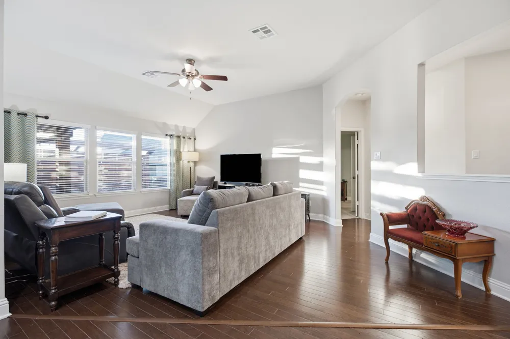 2920 Salvador Lane Round Rock, TX 78665