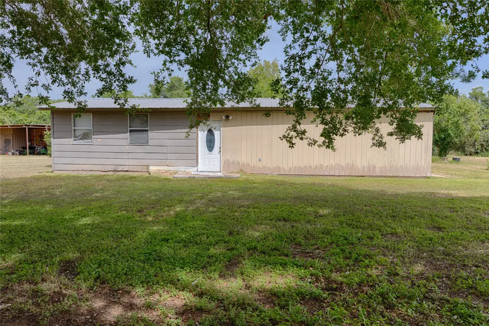 113 Thiele Drive Yoakum, TX 77995