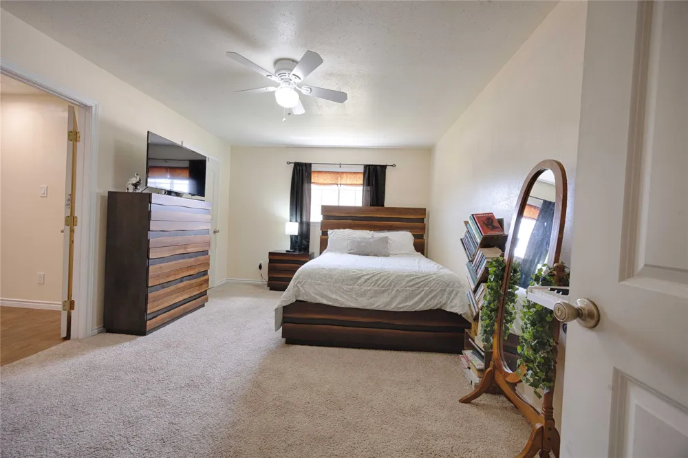 113 Thiele Drive Yoakum, TX 77995