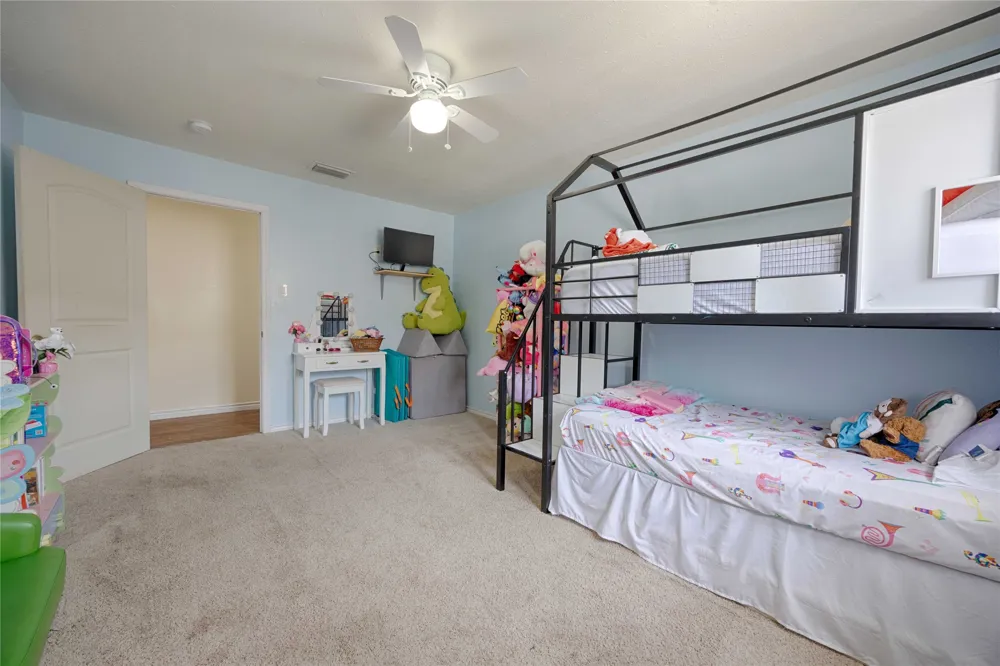 113 Thiele Drive Yoakum, TX 77995