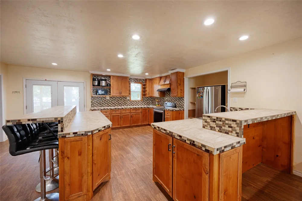 113 Thiele Drive Yoakum, TX 77995
