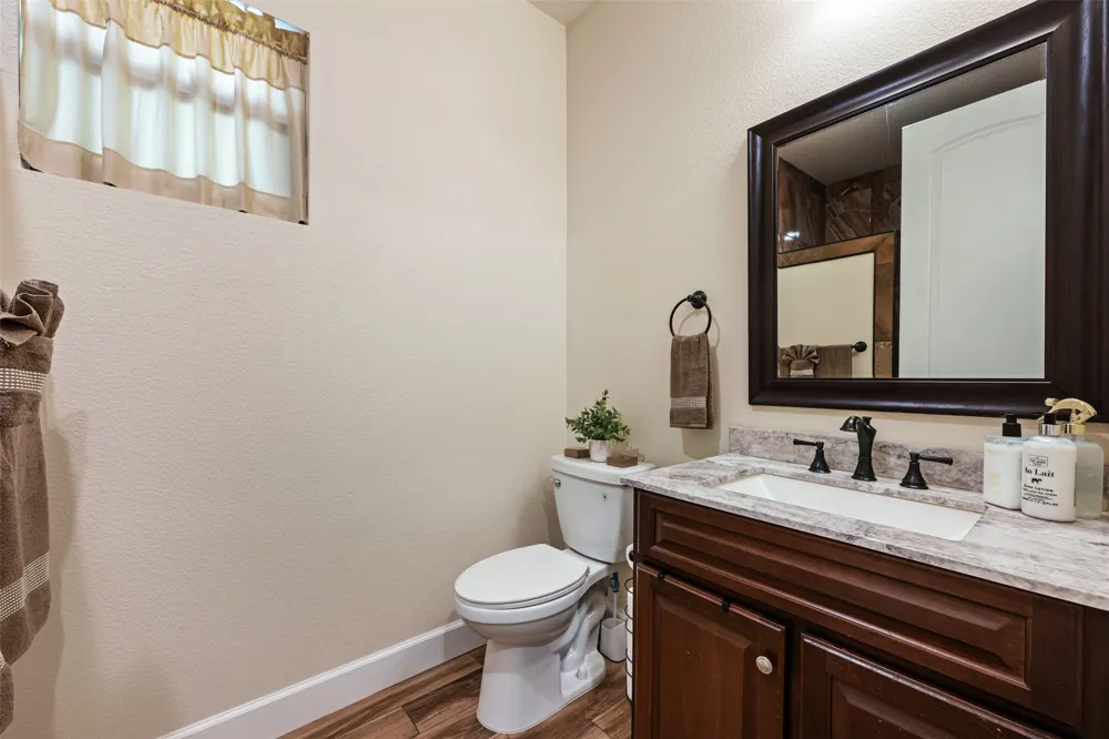 2103 County Road 320 Granger, TX 76530