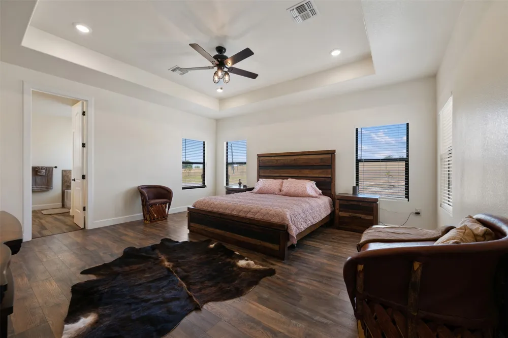 2103 County Road 320 Granger, TX 76530