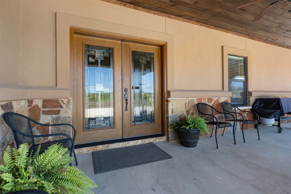 2103 County Road 320 Granger, TX 76530
