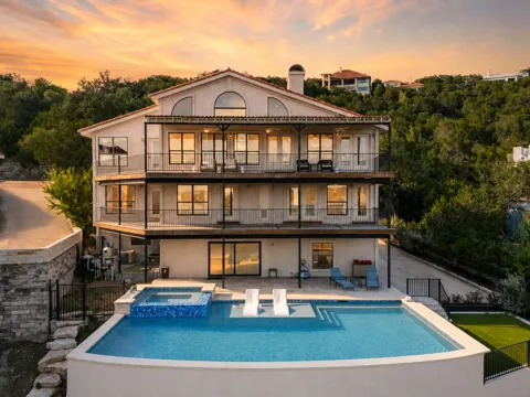 13805 Skyline Drive