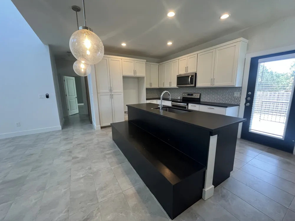 403 Summit Ridge Drive Point Venture, TX 78645