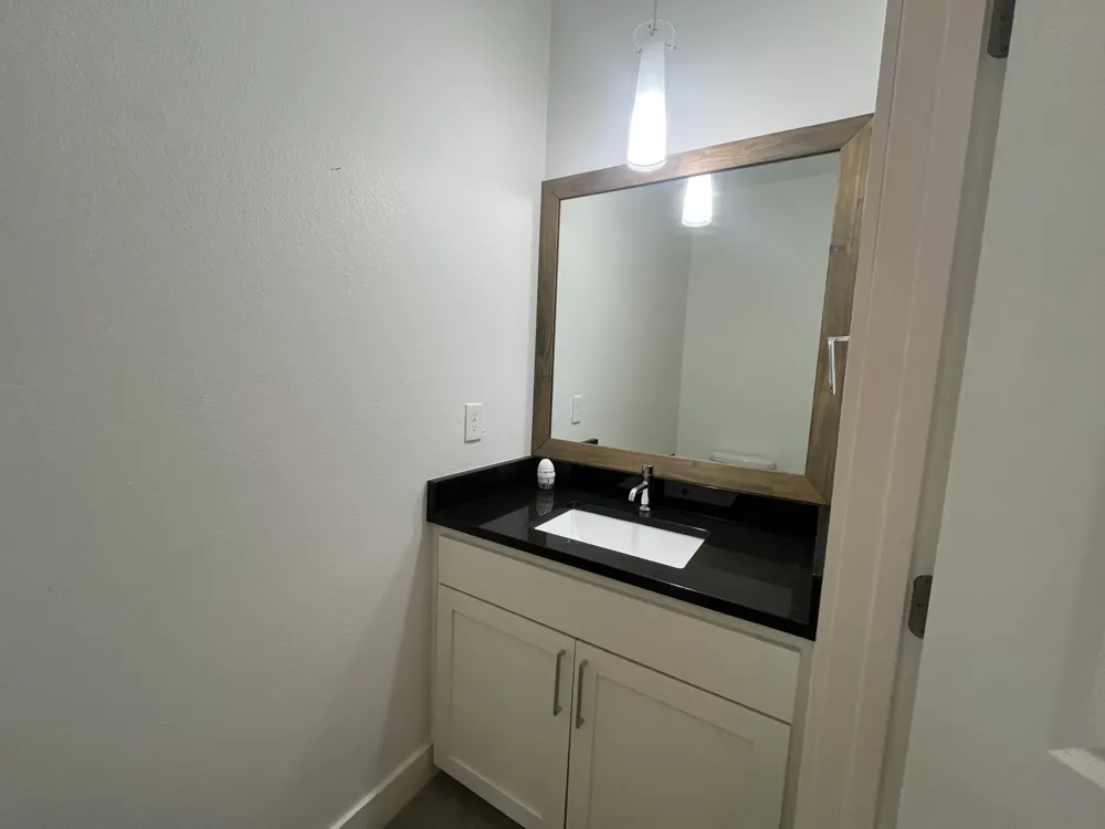 403 Summit Ridge Drive Point Venture, TX 78645