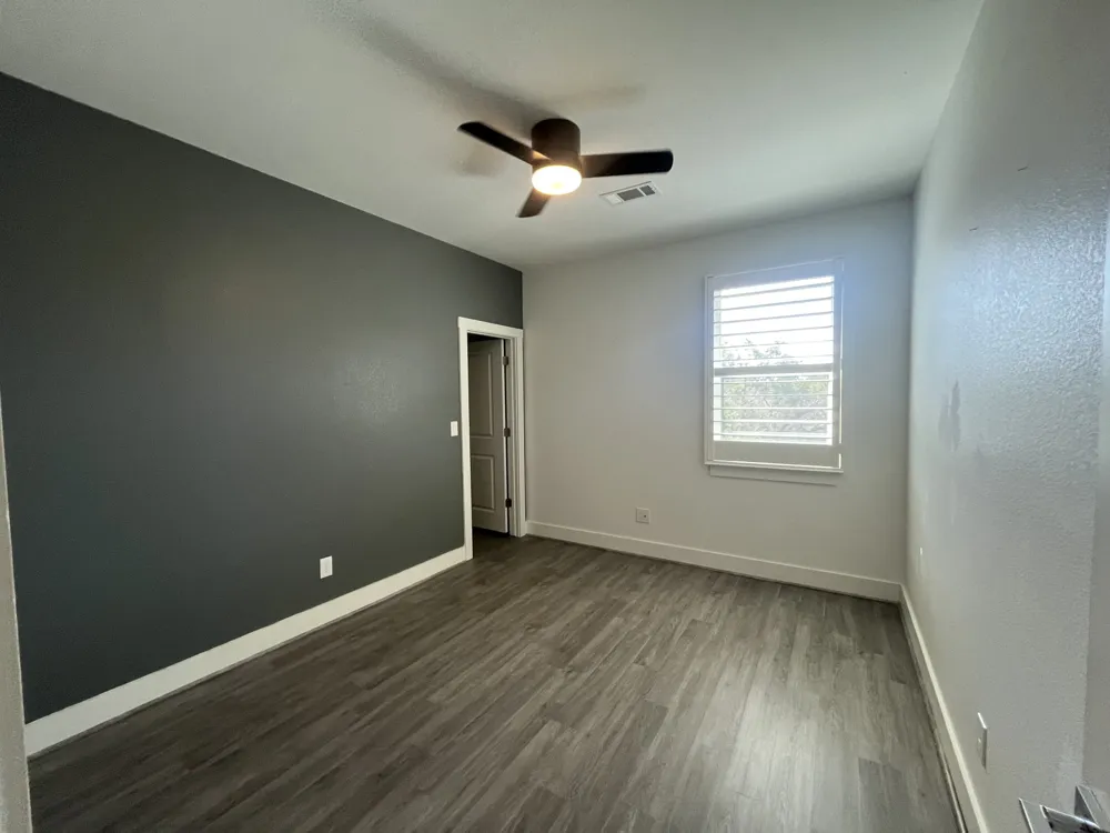 403 Summit Ridge Drive Point Venture, TX 78645