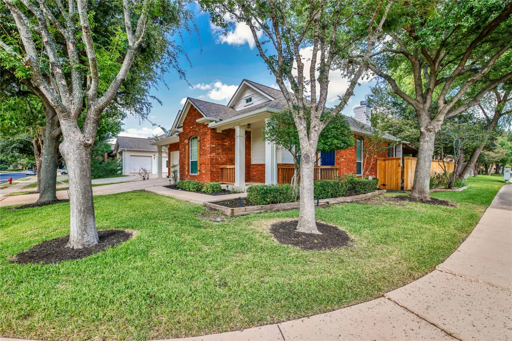 741 Bent Wood Place Round Rock, TX 78665