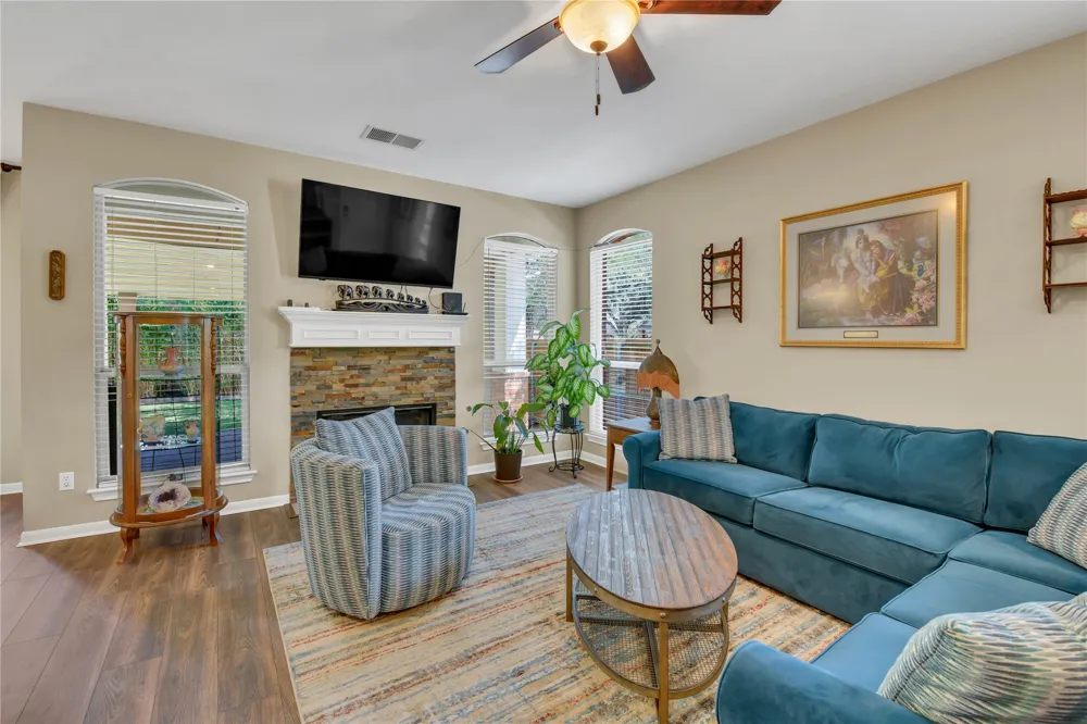 741 Bent Wood Place Round Rock, TX 78665
