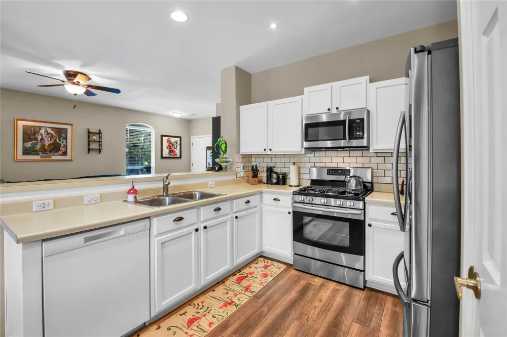 741 Bent Wood Place Round Rock, TX 78665