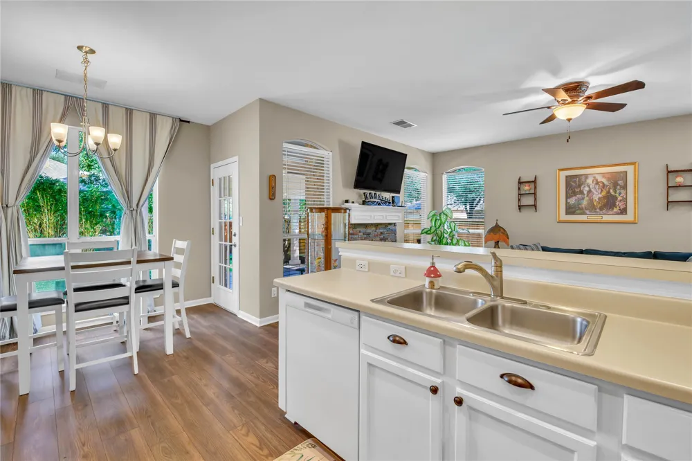 741 Bent Wood Place Round Rock, TX 78665