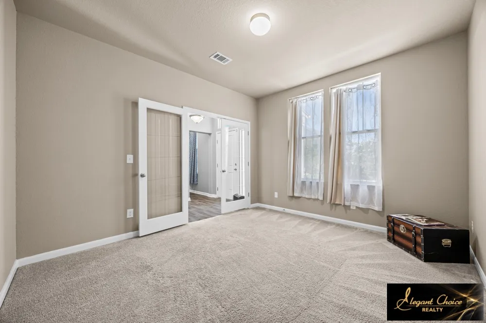 1521 Arbor Knot Drive Kyle, TX 78640