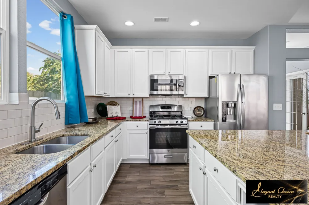 1521 Arbor Knot Drive Kyle, TX 78640
