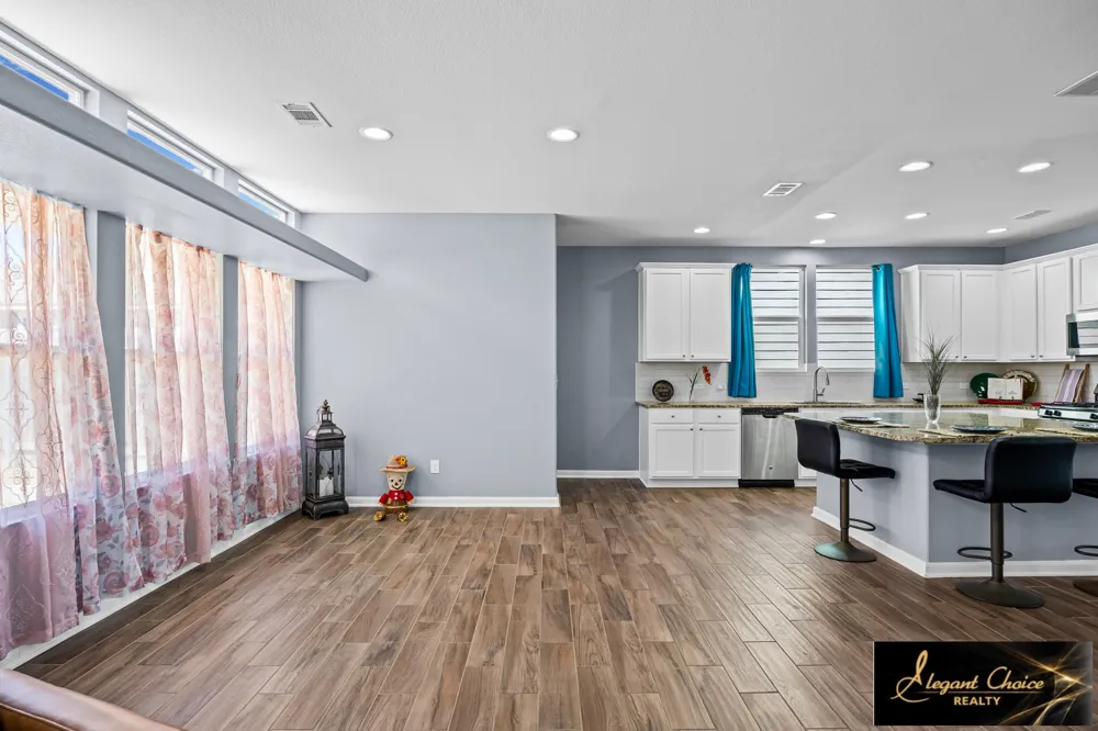 1521 Arbor Knot Drive Kyle, TX 78640