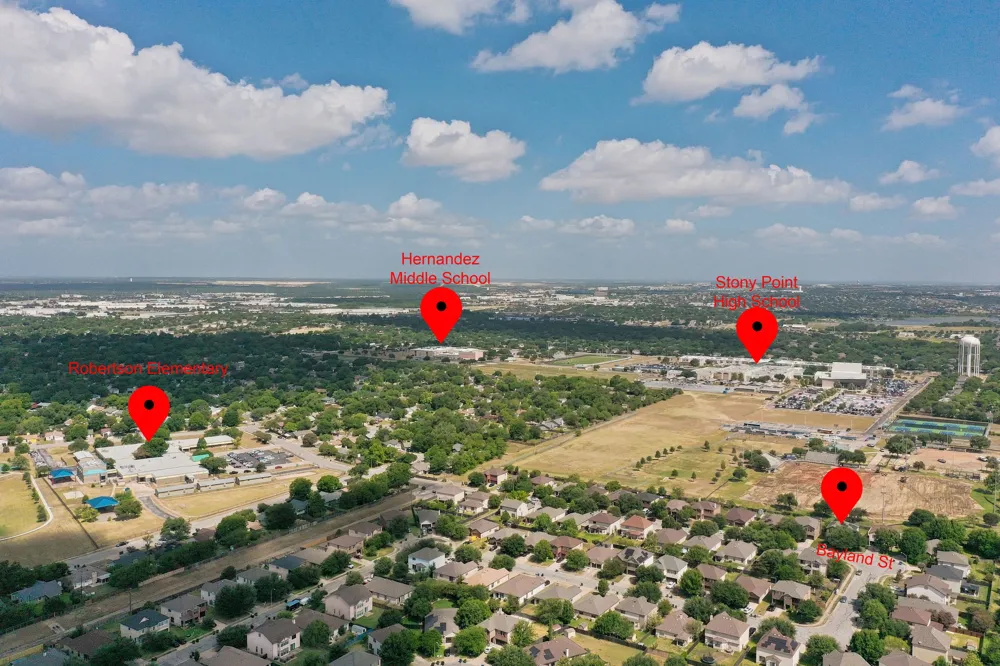1660 Bayland Street Round Rock, TX 78664