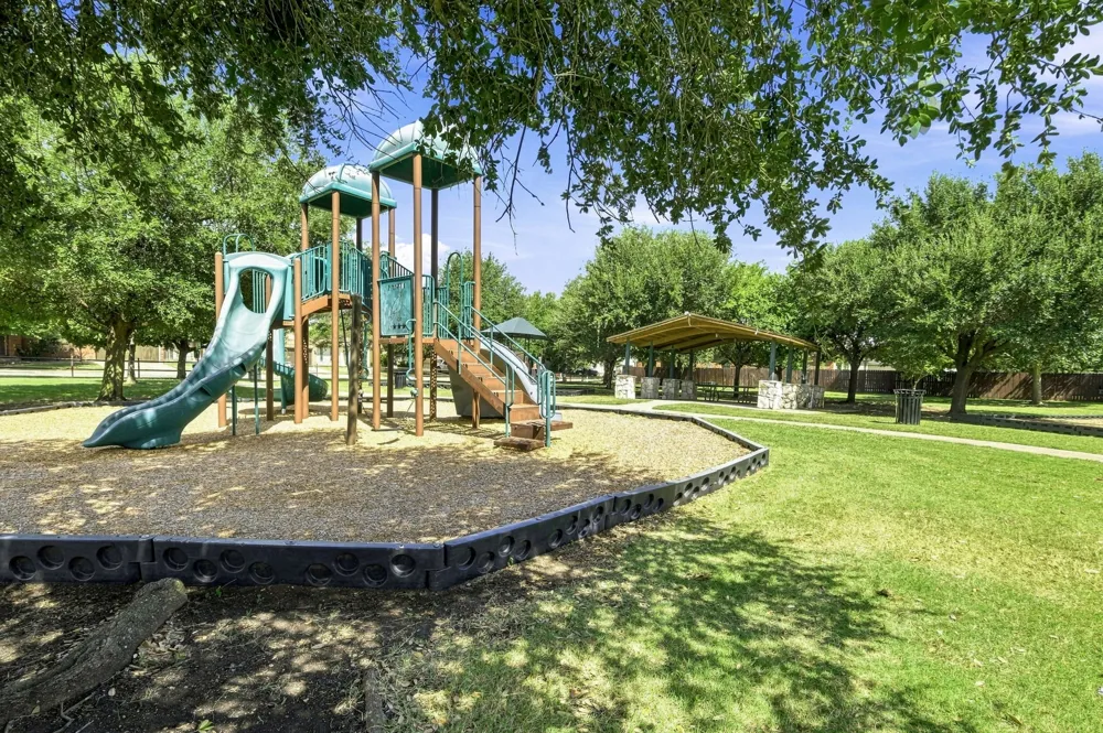 1660 Bayland Street Round Rock, TX 78664