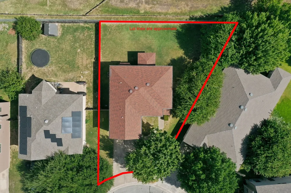 1660 Bayland Street Round Rock, TX 78664