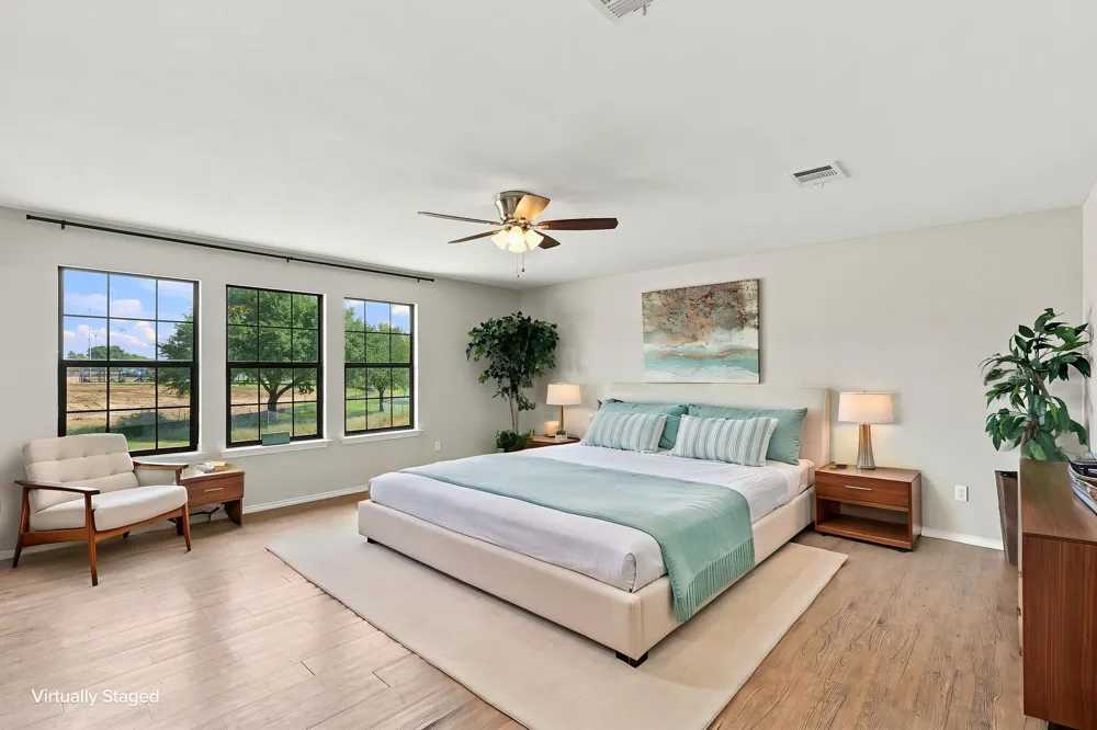 1660 Bayland Street Round Rock, TX 78664