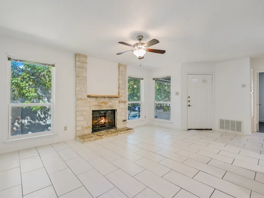 10616 Mellow MEADOWS Meadows #12C Austin, TX 78750