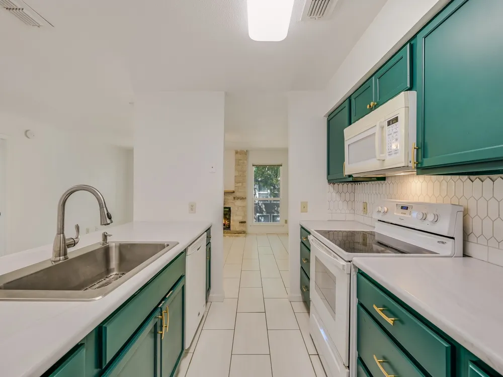10616 Mellow MEADOWS Meadows #12C Austin, TX 78750