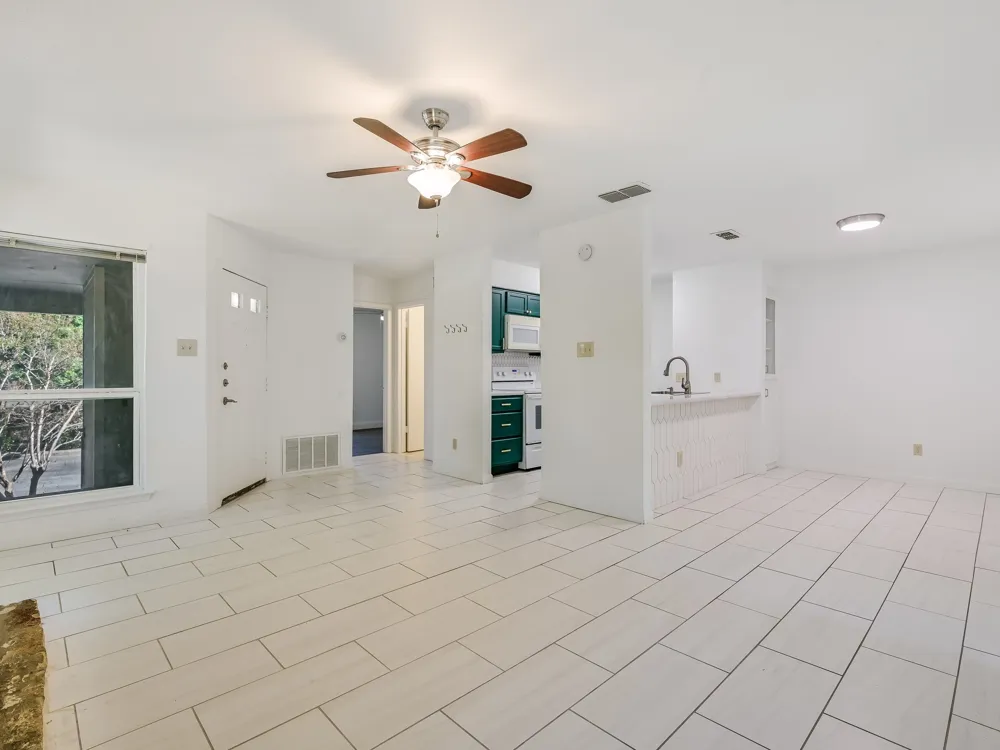 10616 Mellow MEADOWS Meadows #12C Austin, TX 78750
