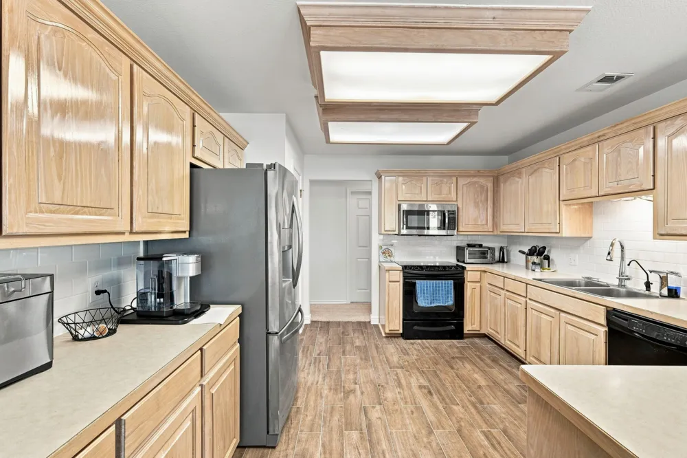 21500 Sierra Trail Lago Vista, TX 78645