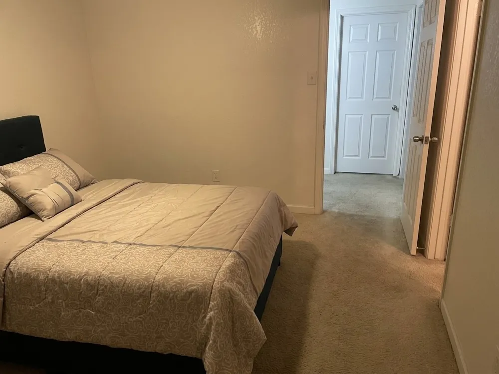 8100 Creekbend Drive #132 Houston, TX 77071