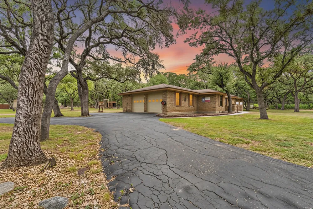 4503 Blue Skies Drive Bulverde, TX 78163