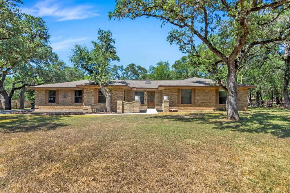 4503 Blue Skies Drive Bulverde, TX 78163