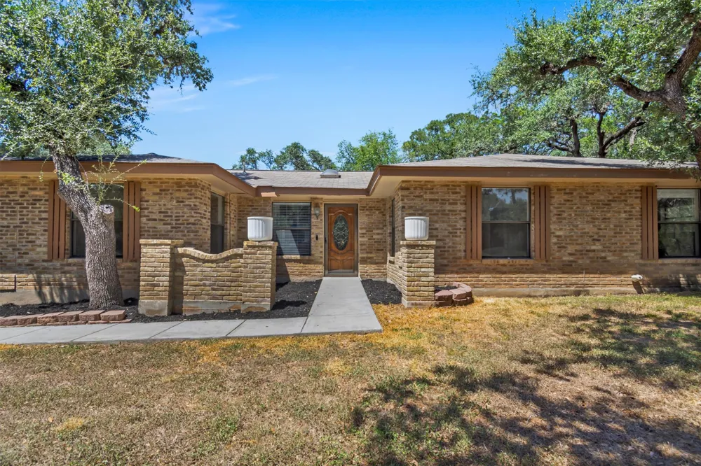 4503 Blue Skies Drive Bulverde, TX 78163