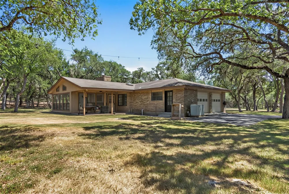 4503 Blue Skies Drive Bulverde, TX 78163
