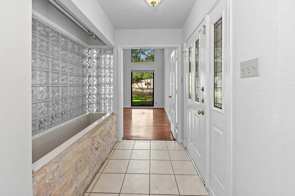 10706 Pickfair Drive Austin, TX 78750