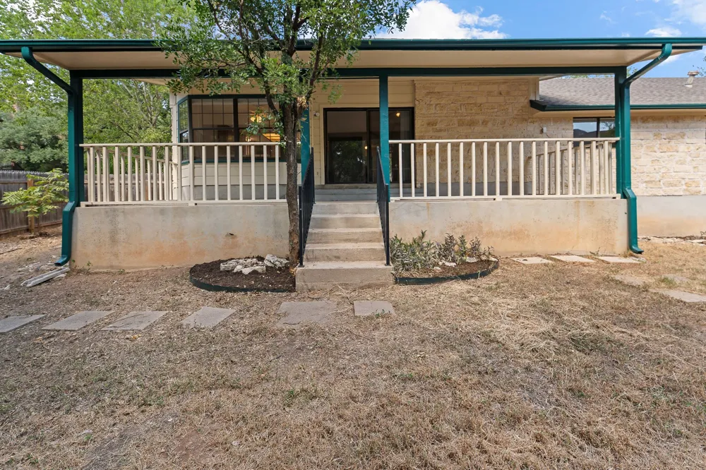 10706 Pickfair Drive Austin, TX 78750