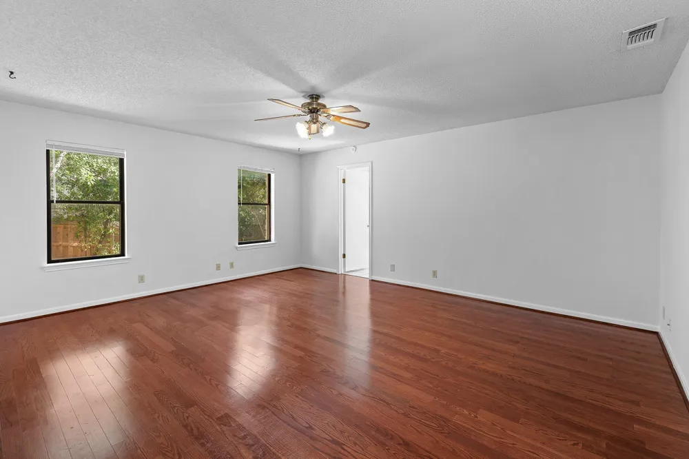 10706 Pickfair Drive Austin, TX 78750