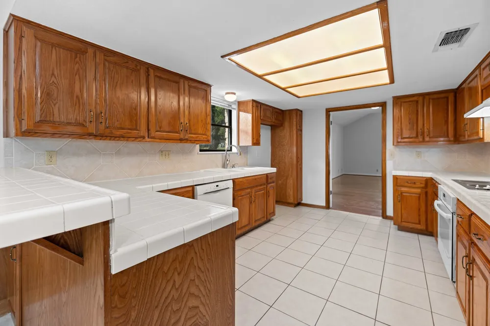 10706 Pickfair Drive Austin, TX 78750