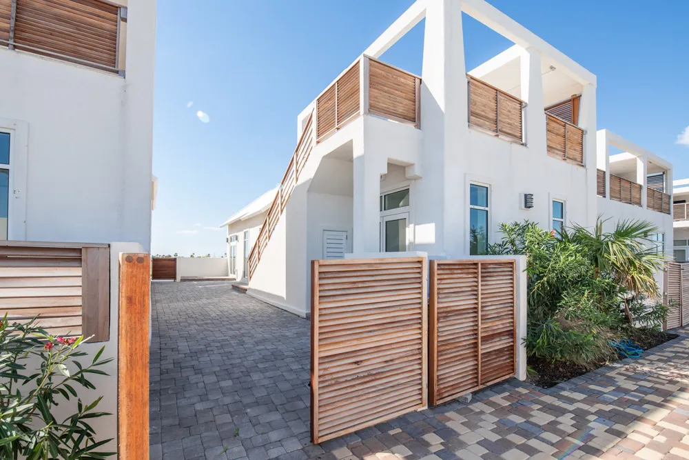 114 Porto Villageo Drive Port Aransas, TX 78373