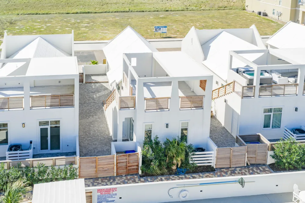 114 Porto Villageo Drive Port Aransas, TX 78373