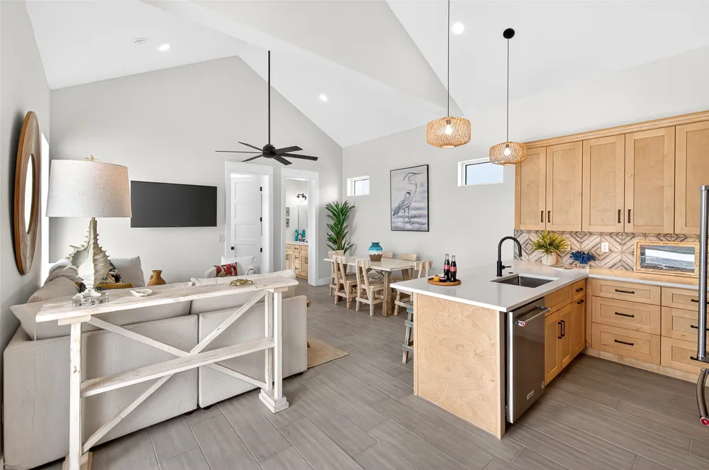 114 Porto Villageo Drive Port Aransas, TX 78373