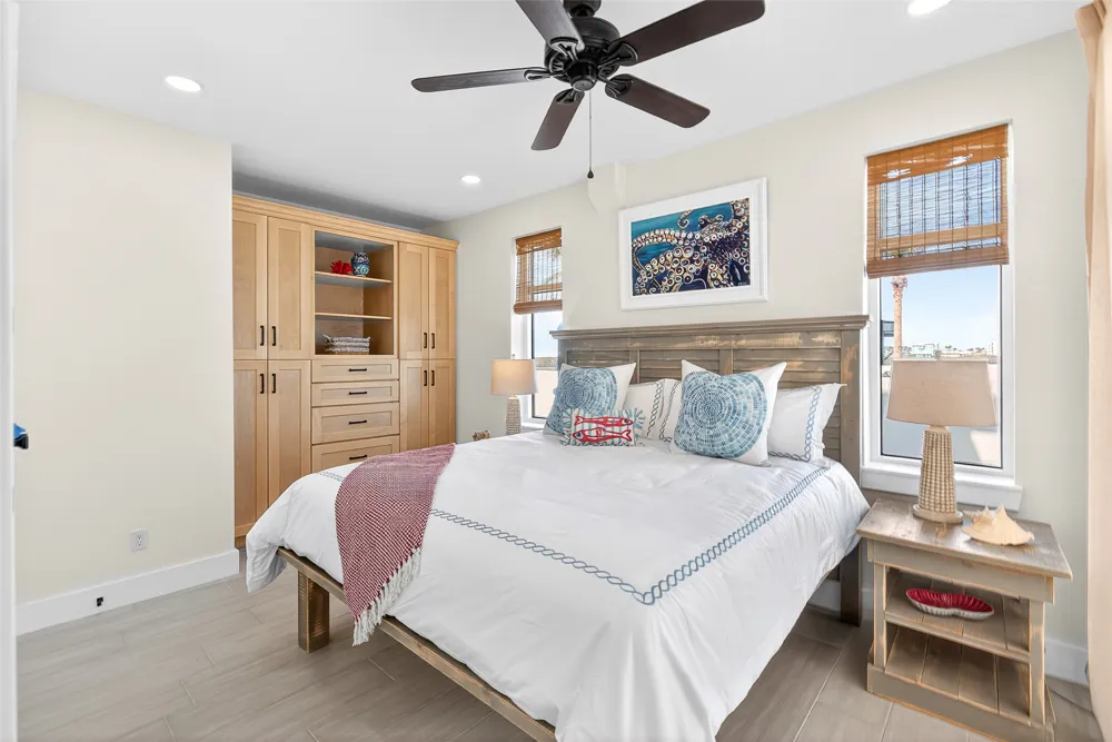 114 Porto Villageo Drive Port Aransas, TX 78373