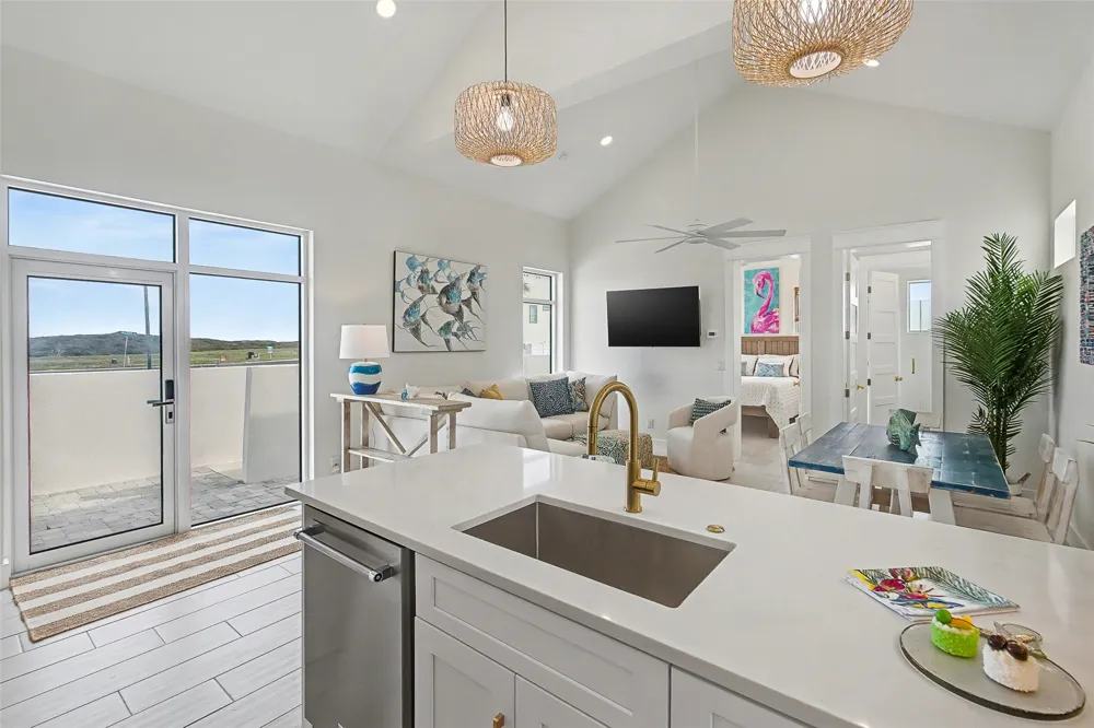 106 Porto Villageo Drive Port Aransas, TX 78373