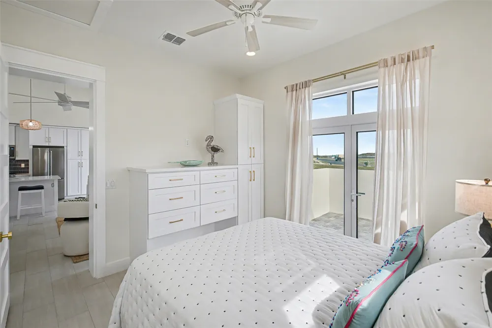 106 Porto Villageo Drive Port Aransas, TX 78373