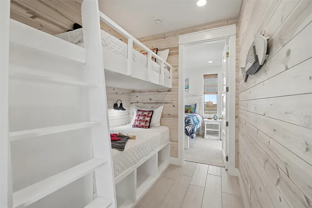 106 Porto Villageo Drive Port Aransas, TX 78373