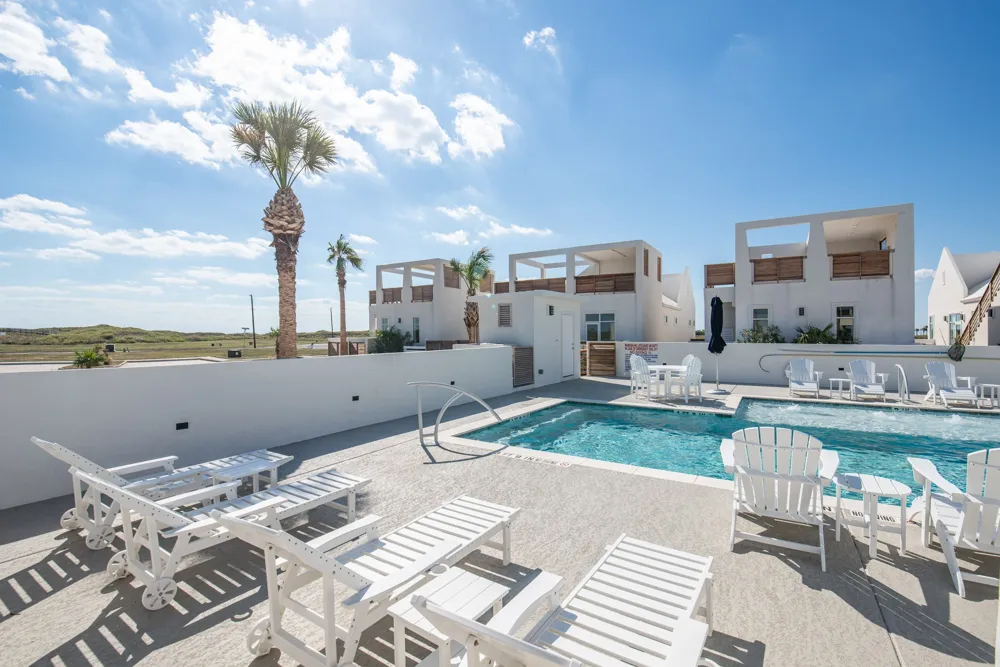 106 Porto Villageo Drive Port Aransas, TX 78373