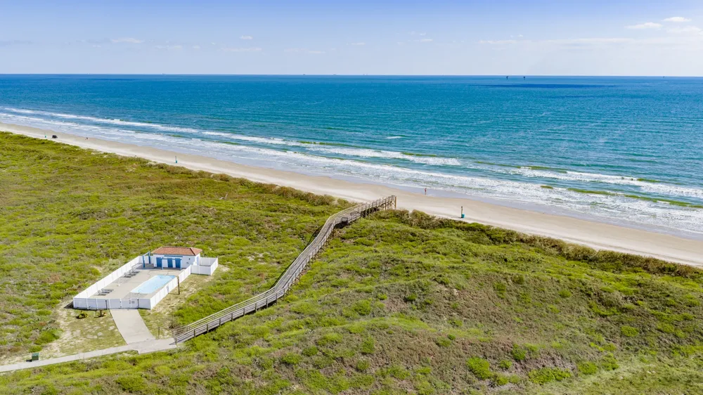 106 Porto Villageo Drive Port Aransas, TX 78373