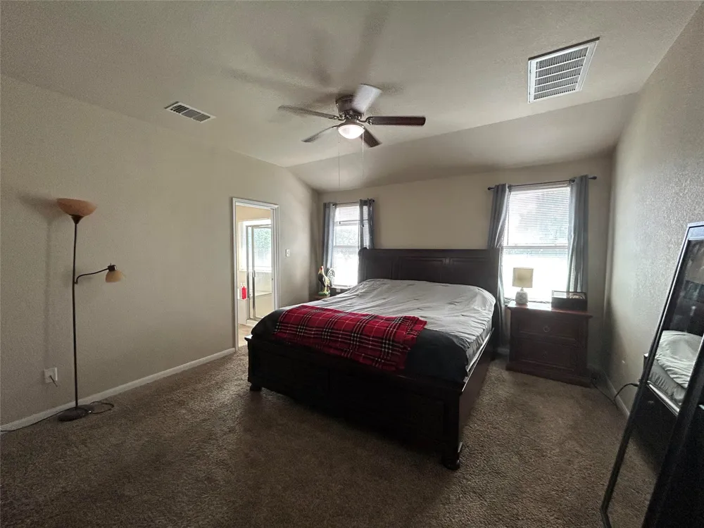 1615 Bluebell Circle Lockhart, TX 78644