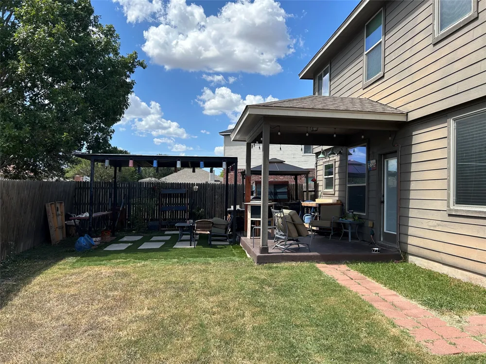 1615 Bluebell Circle Lockhart, TX 78644