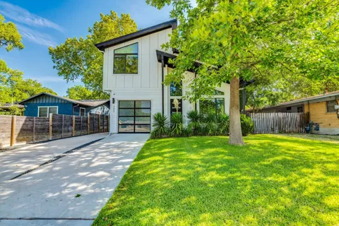 302 Irma Drive #1