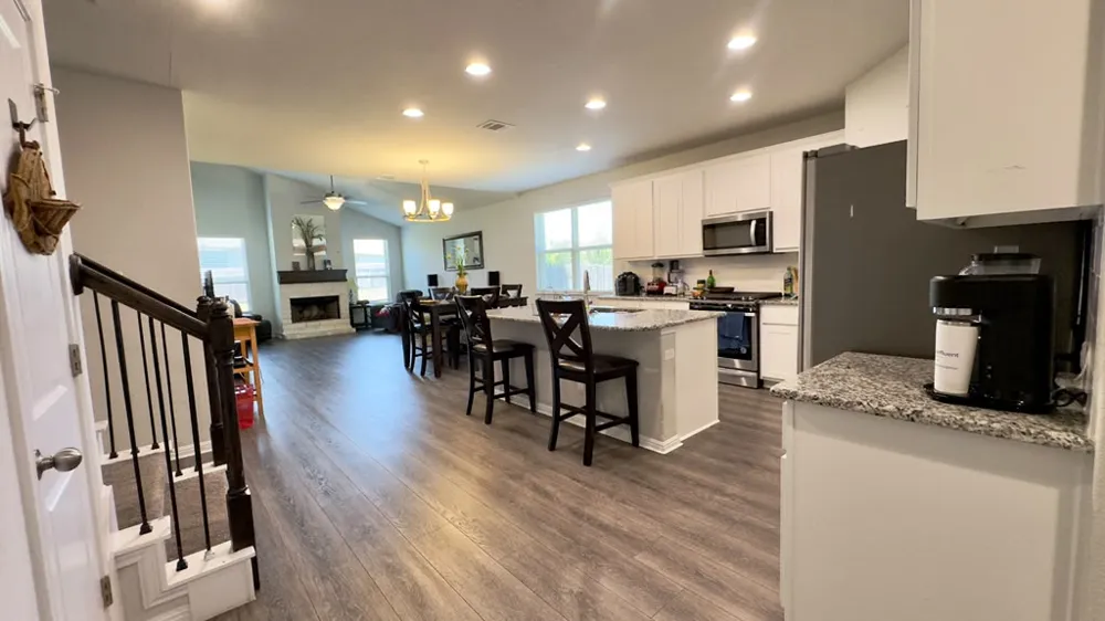 132 Greenock Cove Hutto, TX 78634